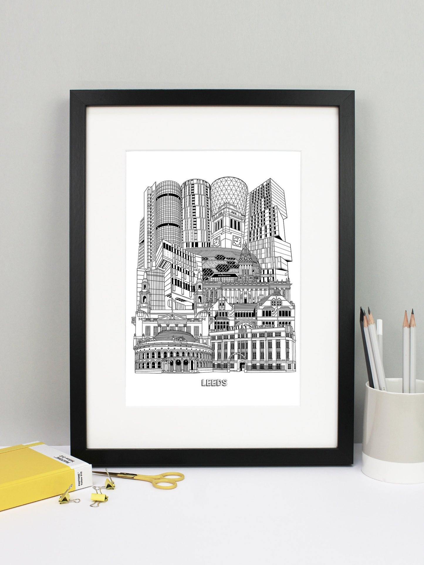 Beautifully detailed Leeds Illustration print. The perfect gift for an engagement, wedding, birthday, anniversary and house warming. It features all the well known buildings and landmarks from the vibrant UK city. The buildings and landmarks featured are: The Corn Exchange, The Tetley, Grand Arcade, Civic Hall, Roger Stevens Building, Town Hall, First Direct Arena, Broadcasting Tower, Rose Bowl at Leeds Metropolitan University, Parkinson Building clock tower, Candle House and Bridgewater Place.