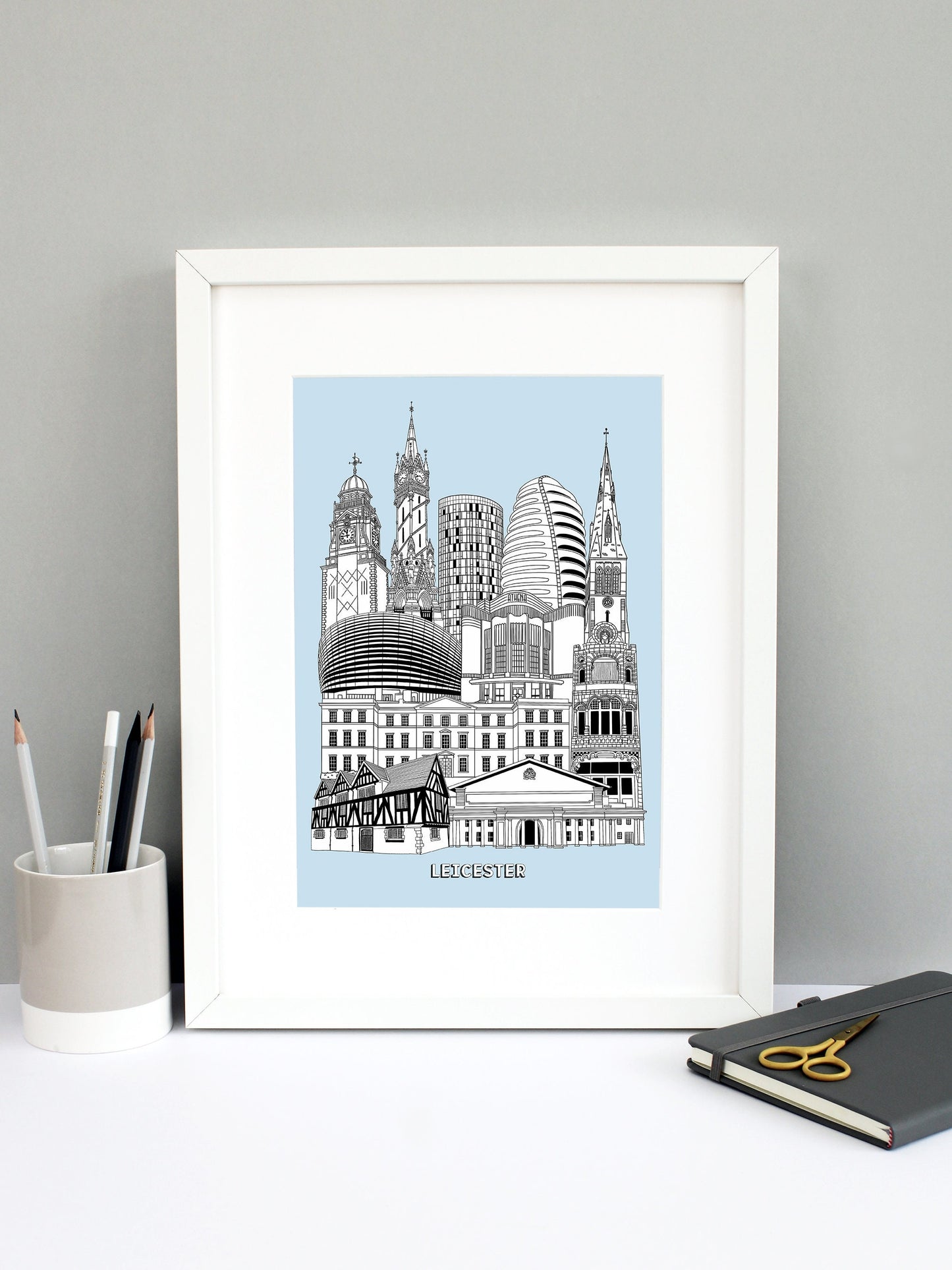 Beautifully detailed Leicester Illustration print. The perfect gift for an engagement, wedding, birthday, anniversary and house warming. It features all the well known buildings and landmarks from the vibrant UK city. The buildings and landmarks featured are: The Guildhall Museum, De Montfort Hall, the Turkey Cafe, University of Leicester, the Curve Theatre, Athena (originally the Odeon), Leicester Cathedral, National Space Centre, the Summit (aka the loo roll!), Haymarket Memorial Clock Tower and the Town